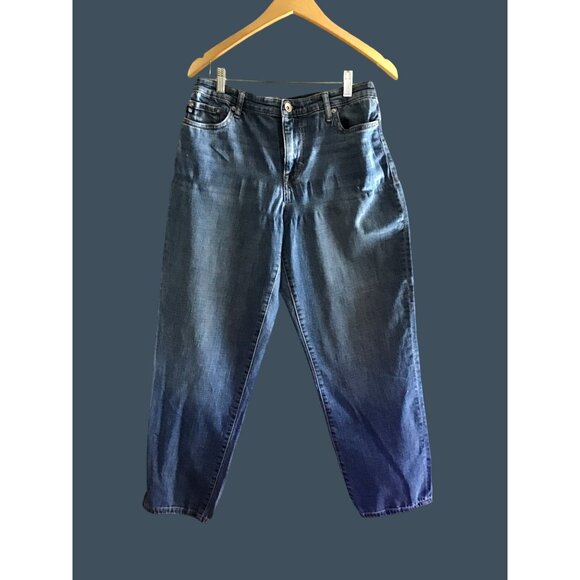 CHAPS- WOMEN MEDIUM WASH SLIM BOYFRIEND STYLE JEANS SIZE 8 - Picture 2 of 7